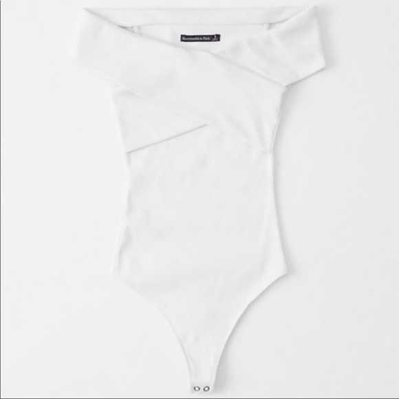 Abercrombie Off-the-Shoulder Bodysuit - Picture 2 of 8